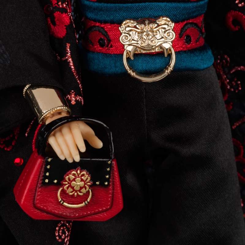 Mulan Ultimate Princess Celebration Limited Edition Doll 7 Mulan Ultimate Princess Celebration Limited Edition Doll - Image 5