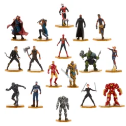 Marvel's Avengers Mega Figurine Play Set